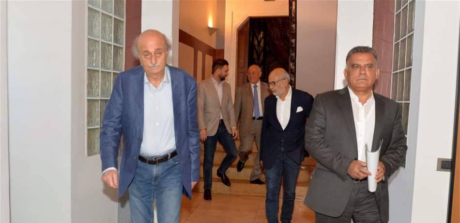 جنبلاط "منفتح على كل الحلول".. وهذا ما قاله بحق اللواء ابراهيم