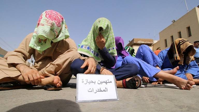 السيستاني يتهم "متنفّذين في الدولة" برعاية تجار المخدرات