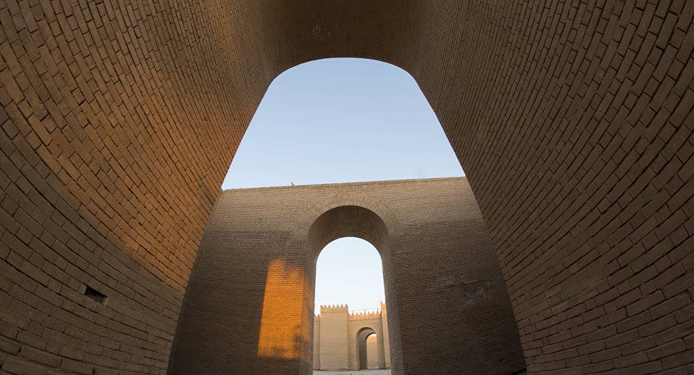 رسائل عراقية إلى أذربيجان لدعم أدراج بابل الاثرية على لائحة التراث العالمي
