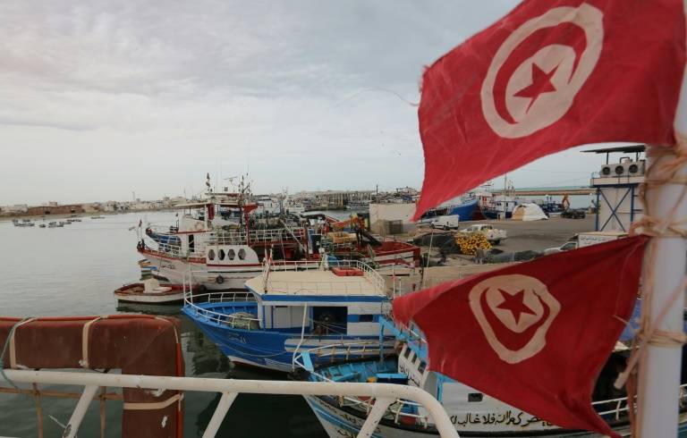 فقدان أكثر من ثمانين مهاجرا قبالة السواحل التونسية