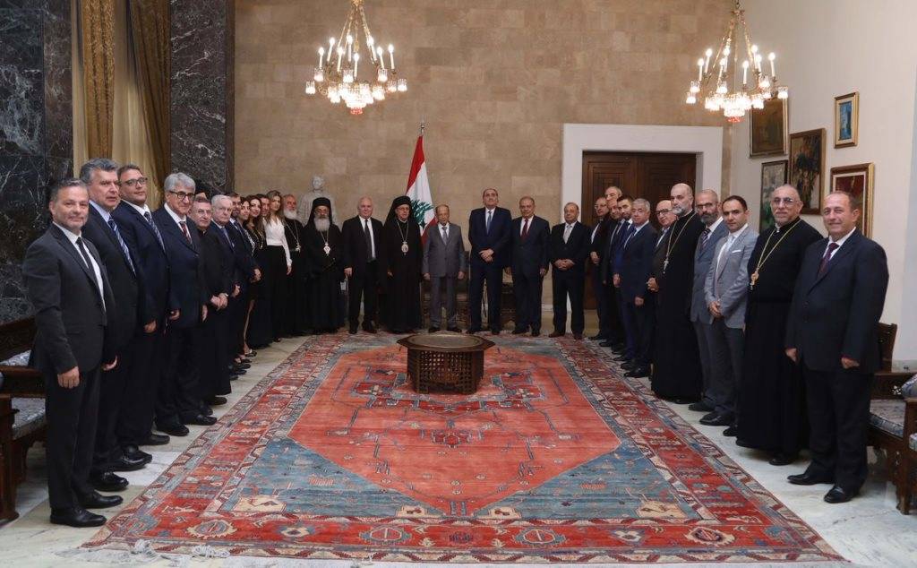 عون استقبل المطران درويش والبستاني والسفير بدورة