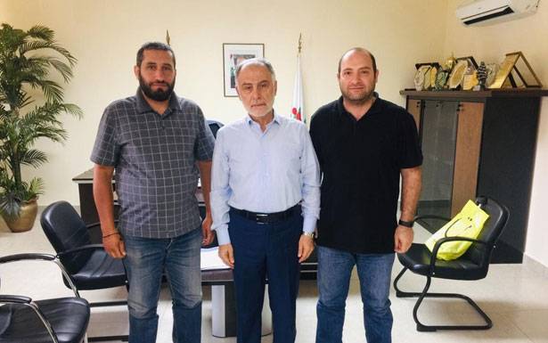 دراجات: زادوريان زار الوزير فنيش

واطلعه على تحضيرات البطولة الآسيوية