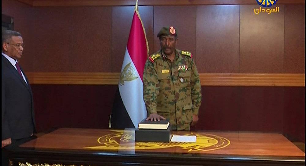 "العسكري" السوداني يبحث مع مستشار الرئيس الإريتري إجراءات فتح الحدود بين البلدين
