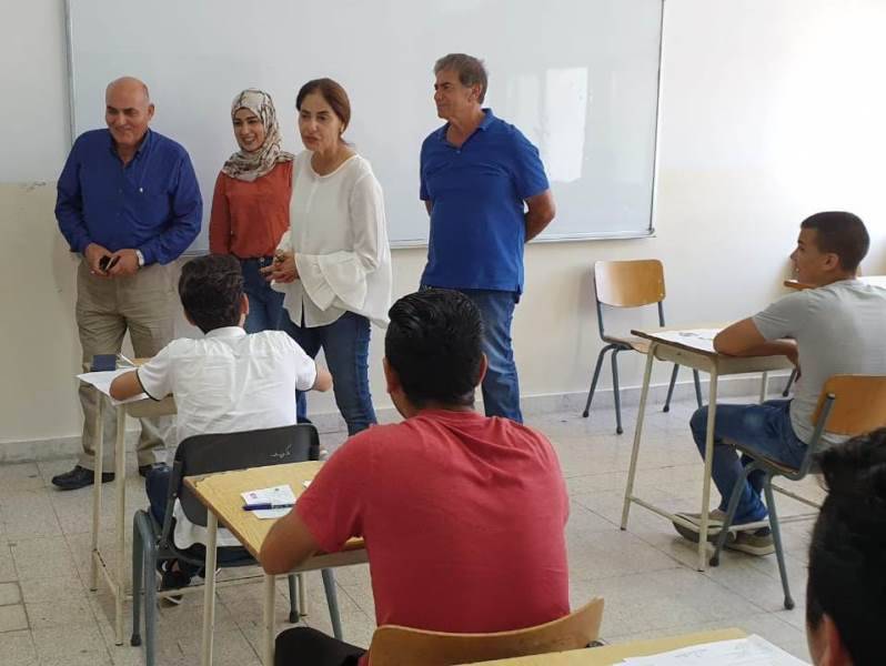 هنادي بري جالت على مراكز الامتحانات المهنية في النبطية