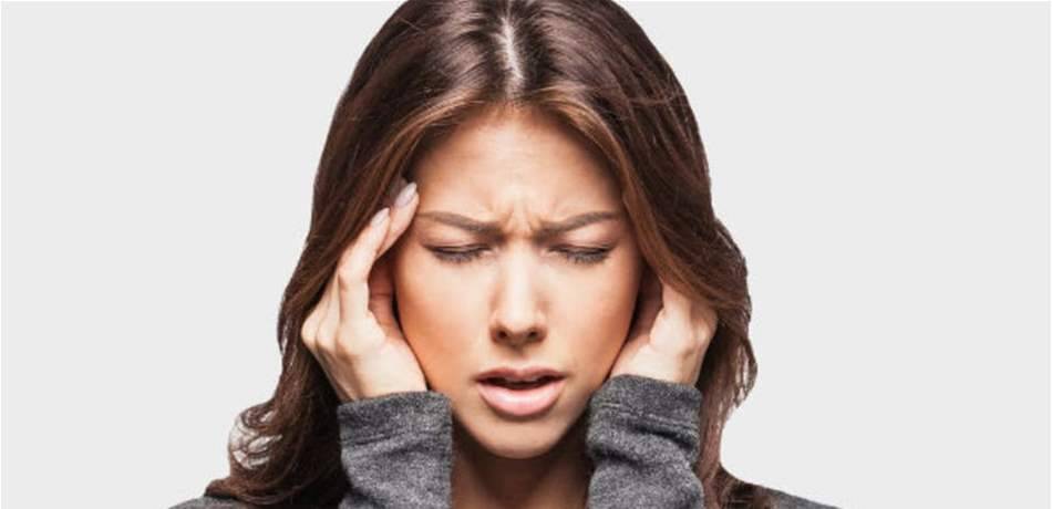 بينها منتجات الألبان والفاصولياء.. 5 أطعمة تحفز الصداع!