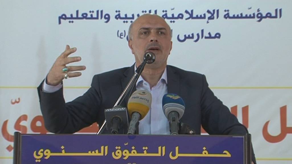 جمعة: لن نسمح بأن يبقى البلد منهوبا