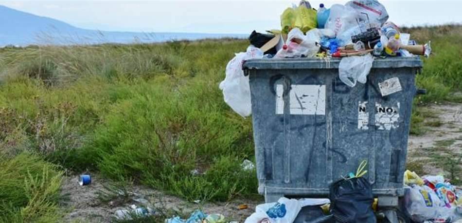 استقافوا على رائحة كريهة... ماذا يجري في البلدات الحدودية؟