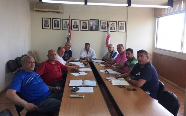 أبي رميا يترأس اجتماعاً لبدء التحضيرات

تصفيات غرب آسيا للكرة الطائرة الشاطئية

تقام في 1 و2 و3 آب بشمال لبنان