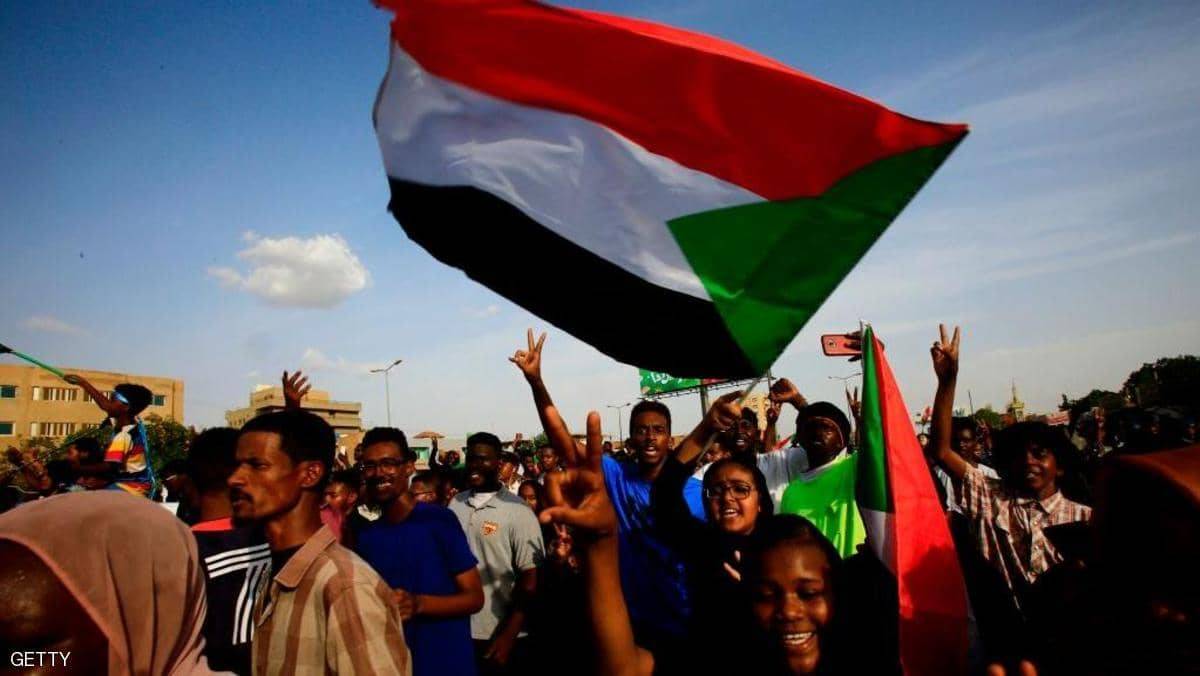 السودان.. قوى الحرية تطلب تأجيل اجتماعها بالمجلس العسكري