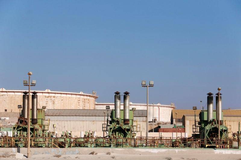 إيرادات ليبيا النفطية تهبط 11.2% إلى 10.2 مليار دولار في النصف/1