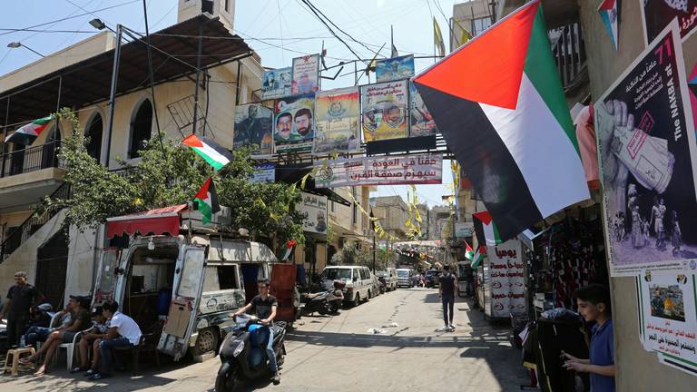 قرار وزارة العمل لا يستهدف الفلسطينيين ولا علاقة له بـ"صفقة القرن"