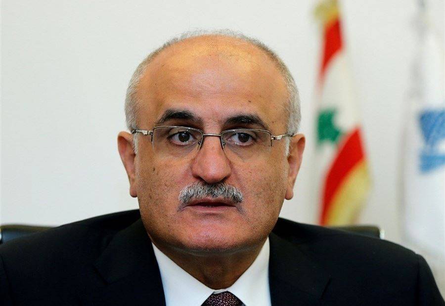 وزير المال ينفي: لا علم لي بهؤلاء في 