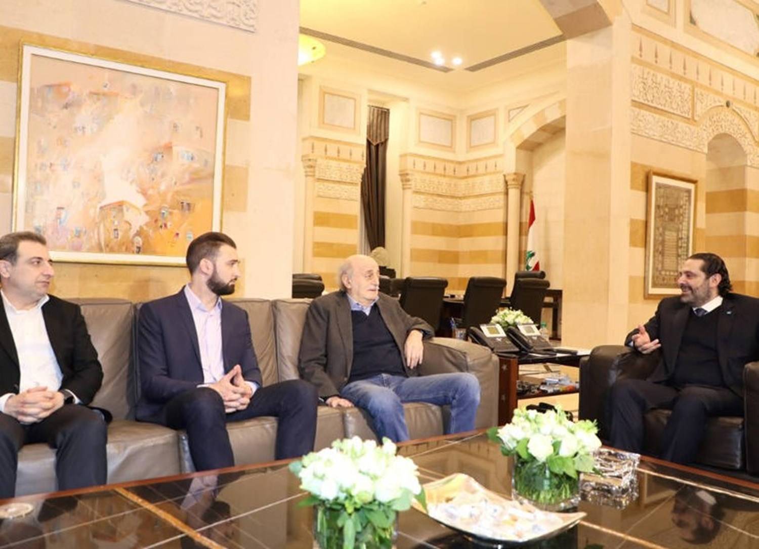 إجتماع ثلاثي بين الحريري وجنبلاط وأبو فاعور على هامش الجلسة العامة لمجلس النواب