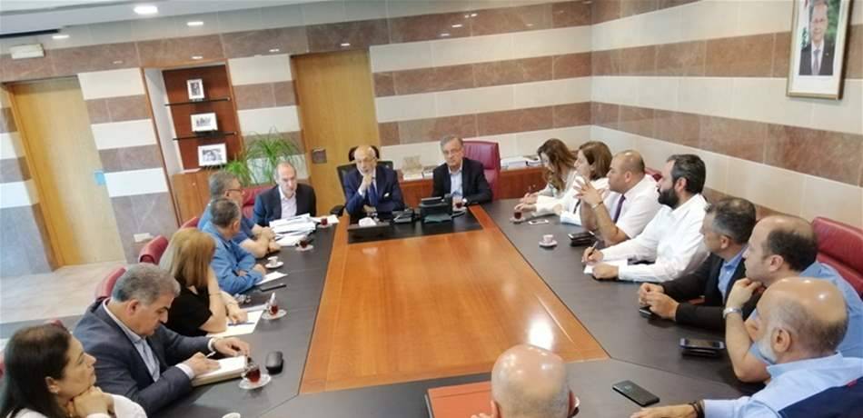 شهيب: سنة دراسية صعبة تنتظرنا وسنوفر مقعدا لكل تلميذ في الرسمية