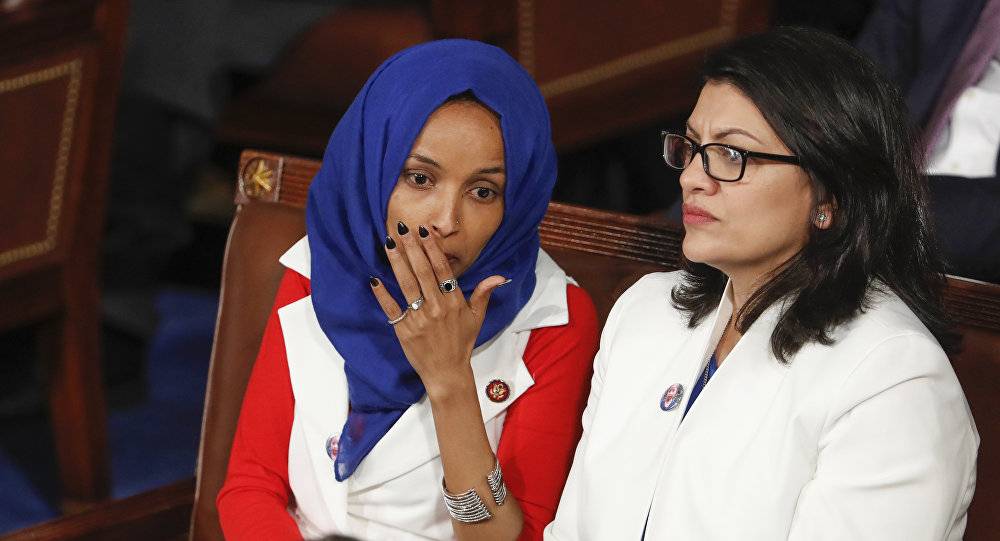 إسرائيل تسمح لعضوتي مجلس النواب الأمريكي إلهان عمر ورشيدة طليب بدخول أراضيها