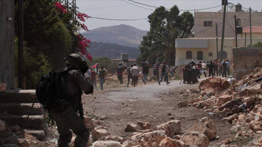 إصابة 17 فلسطينيا بينهم 8 بالرصاص الإسرائيلي شرقي غزة