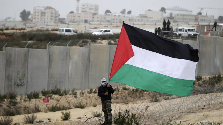 فلسطين: مفهوم "الواقعية" وصل بغرينبلات إلى تسليم صكوك الغفران لإسرائيل