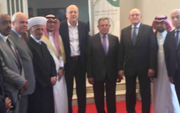 بحضور دريان وميقاتي والسنيورة وسلام وبخاري

افتتح مركز الأمير نايف بن عبد العزيز لغسيل الكلى