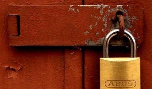 إقفال مصنع غير مرخص للحلويات في البوشرية...ما هي الاسباب؟