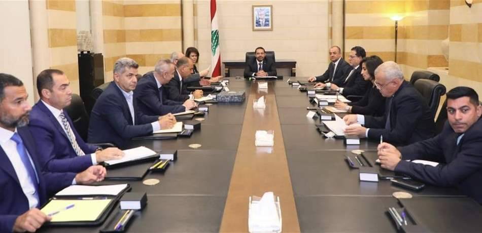 الحريري رأس اجتماعاً للجنة وزارية في السراي والتقى لوريمر