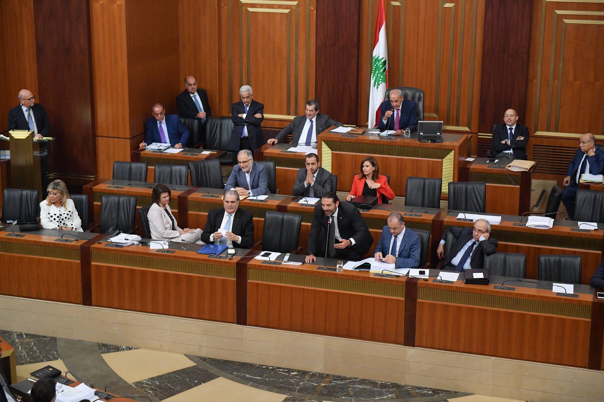 اقرار الموازنة شرخ اخر يؤخر تقليعة الحكومة