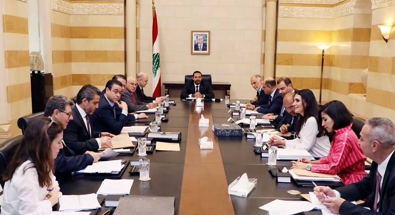 الحريري ترأس اجتماعا للجنة دراسة دفتر شروط الخليوي واستقبل عطية