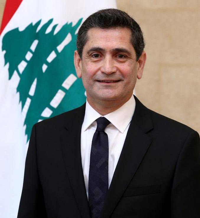 قيومجيان: معك حكيم نتابع مسيرة انهاض مجتمع ودولة