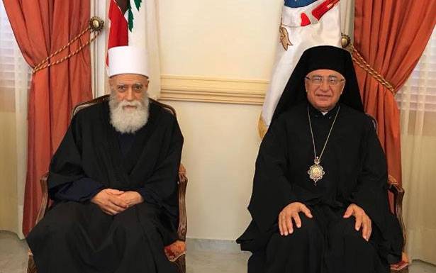 العبسي استقبل حسن وتأكيد

على توطيد المحبة بين أبناء الجبل