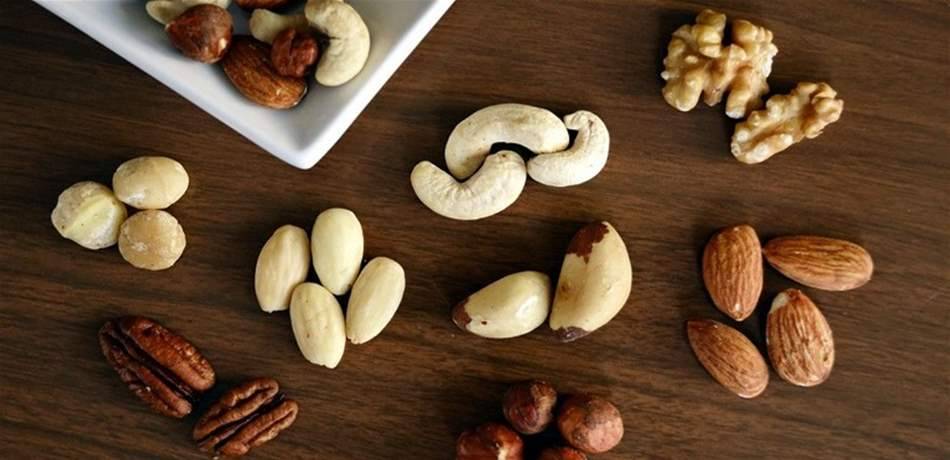 خبر سار للرجال... هكذا ستغيّر المكسرات حياتكم