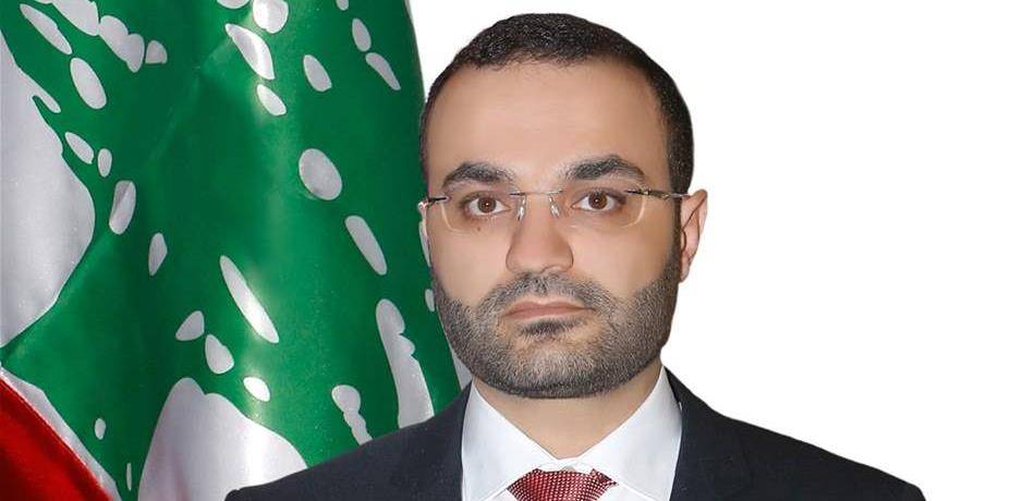 داوود: الأوضاع الاقتصادية والحرائق المشتعلة في المنطقة لا تعطي الحق لأحد