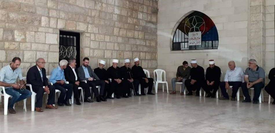 تيمور جنبلاط جال على عدد من قرى الشوف الاعلى
