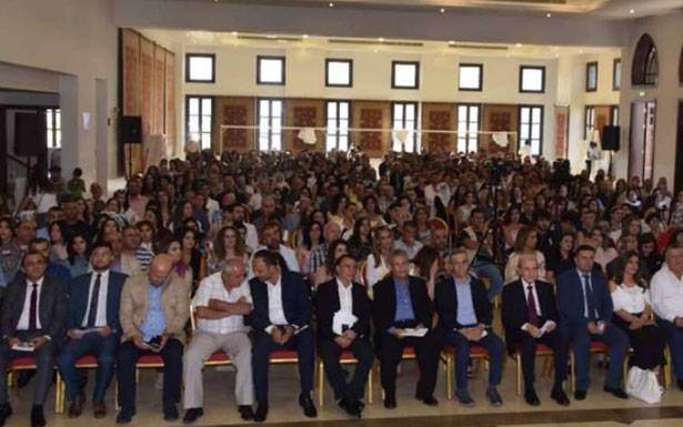 انور الخليل : وليد جنبلاط لا يقبل

أن يكون تابعا أو مستسلما