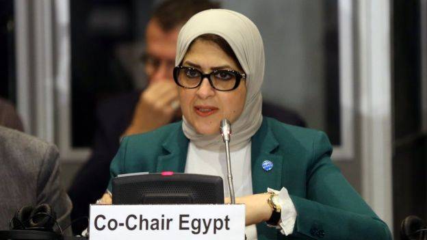 بسبب انتقادها "سمنة الممرضات والصيادلة" مطالبات في مصر بإقالة وزيرة الصحة