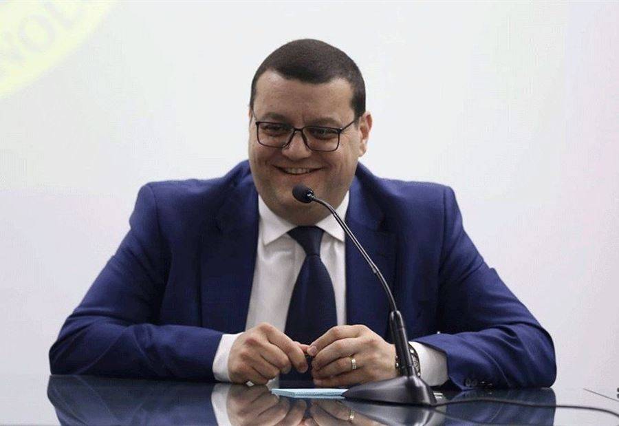 الريس: اللقاء بين الحريري وجنبلاط كان إيجابياً