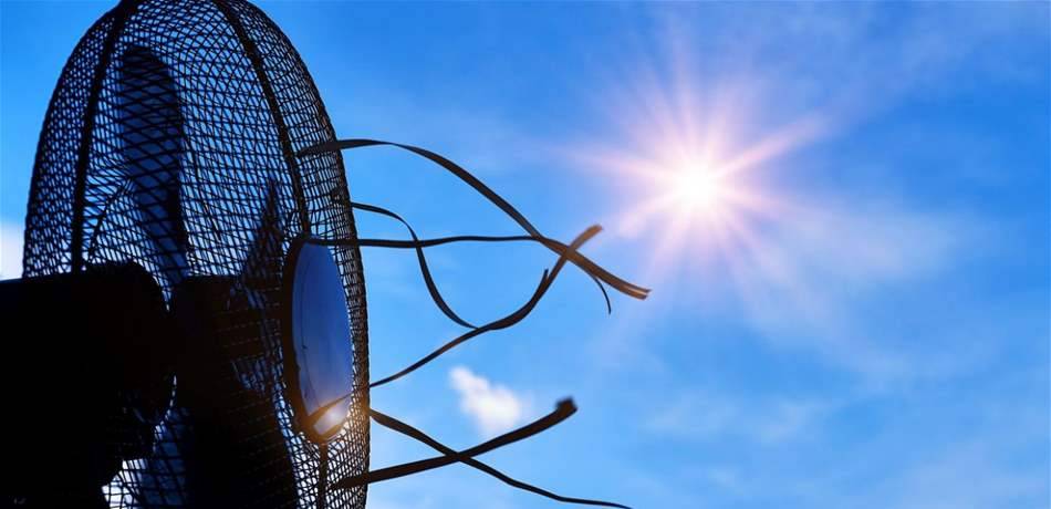 بداية طقس آب اللهاب.. استعدوا الحرارة ستصل إلى 37!