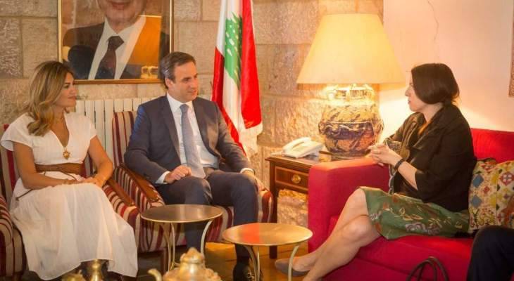 معوض عرض مع السفيرة الاسترالية في لبنان اوضاع الجالية اللبنانية في استراليا