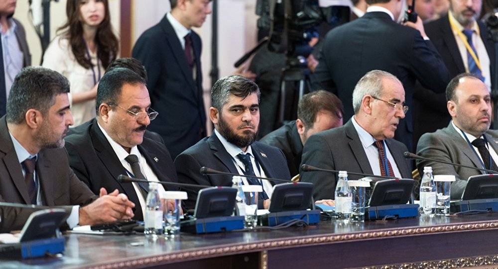 رئيس وفد طهران في أستانا: بعض بنود اللجنة الدستورية ما زالت دون حل