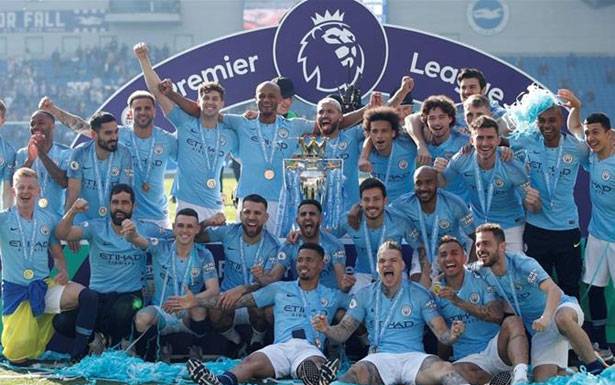 البطولات الأوروبية المحلية في كرة القدم:

دورتموند ــ بايرن ميونيخ اليوم ومانشستر سيتي ــ ليفربول غداً