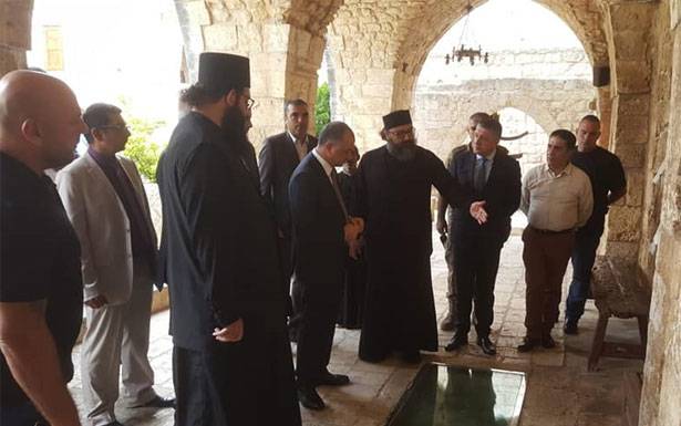 بو صعب زار كنيسة دير سيدة البلمند

البطريركي وقلحات وكفرعقا