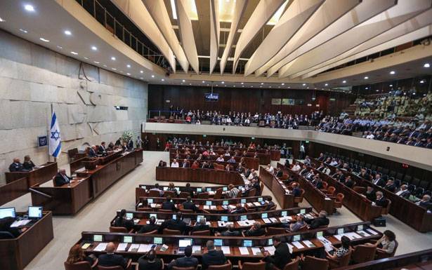 سباق محموم في كيان العدو لانتخاب الكنيست: تشتت بالتحالفات وترجيح التعادل بين المعسكرين