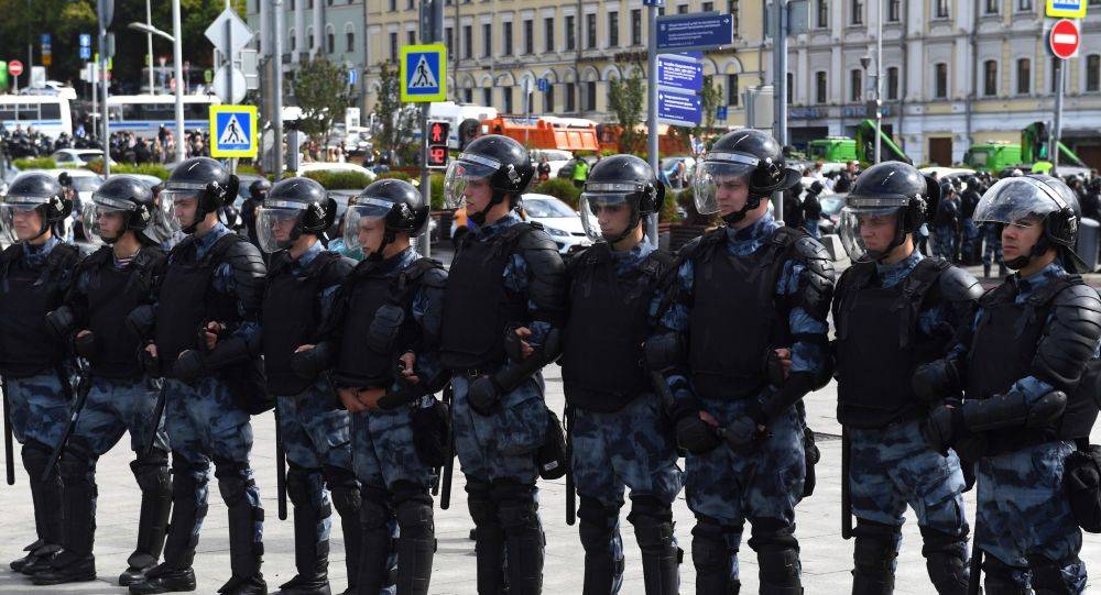 الداخلية الروسية: اعتقال 30 مواطنا وسط موسكو للمشاركة بمظاهرات غير مرخص لها