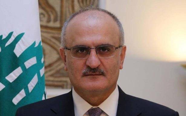 السيّد وتريزيان ينقدان عملية الشراء

وزير المال يطلب من شقير تعليق

قرار شراء المبنى الخاص لـ«MTC»