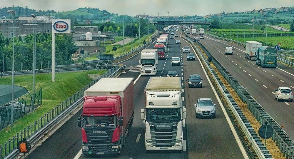 مقتل 6 أشخاص وإصابة 7 آخرين جراء حادث سير في منطقة ريازان الروسية