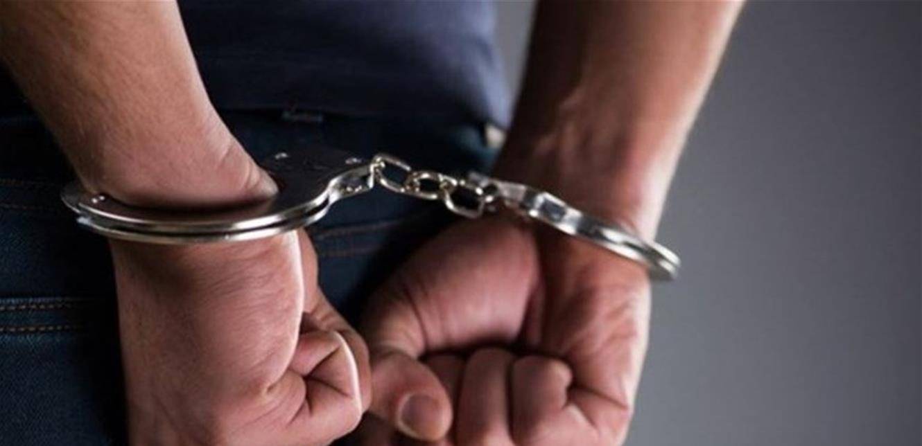 يتواصل مع تنظيم إرهابي ويساعده في لبنان!