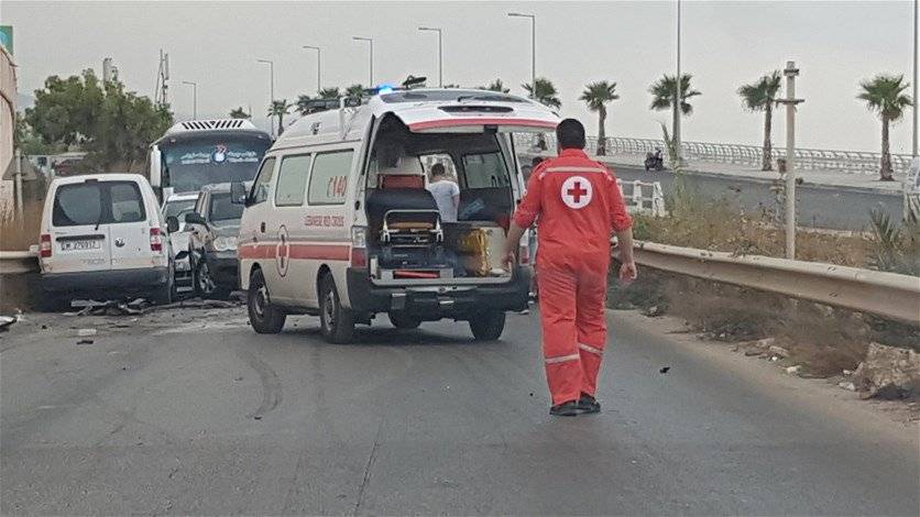 جريحان بحادث سير على الطريق البحرية في الضبية... وزحمة سير خانقة (صوَر)
