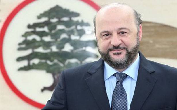 الرياشي: التوازن بين المسيحيين

والمسلمين أعاد التوازن إلى السلطة