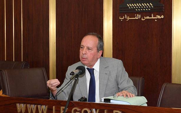 السيد: تاتش ليست أول بناية

وليكن الشراء خارج هذه المنطقة