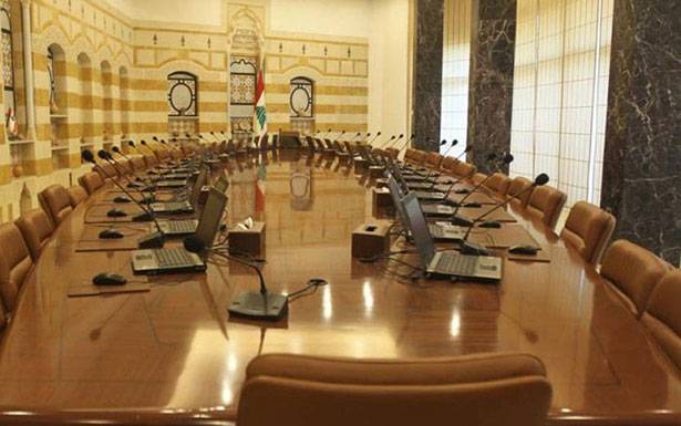 سفراء اجانب حذروا من انعكاس التعطيل وضرورة تكثيف جلسات الحكومة