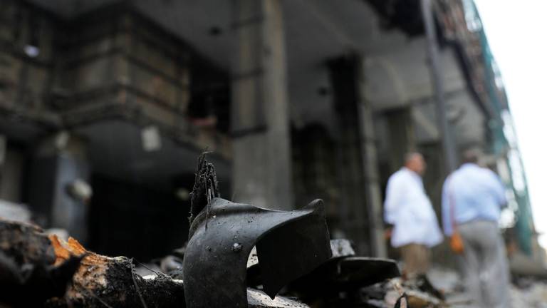 بالفيديو.. جنازة مهيبة لضحايا تفجير "معهد الأورام" الإرهابي في مصر