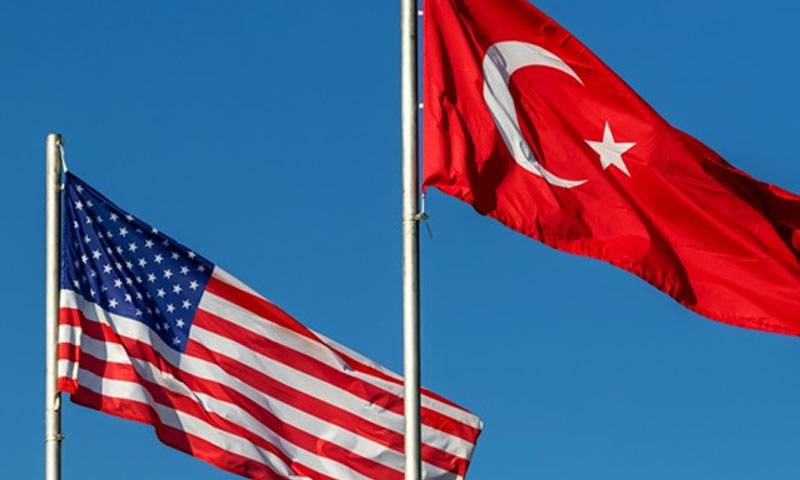اجتماع تركي ــ اميركي حول «المنطقة الآمنة» اردوغان يهدد بضرب الفصائل الكردية